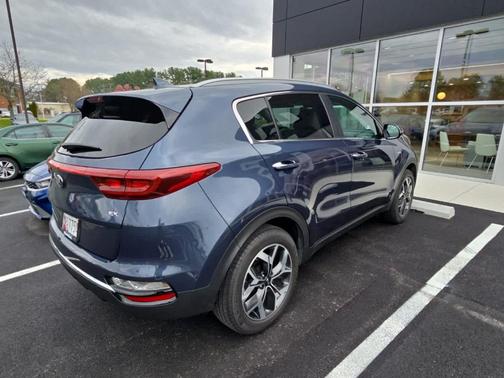 2021 Kia Sportage EX