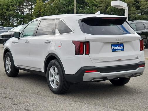 2026 Kia Sorento LX