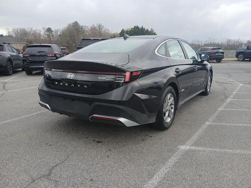 Carbon Blue 2025 Hyundai SONATA SE