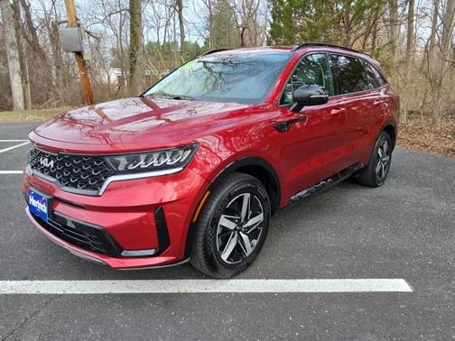 2022 Kia Sorento S