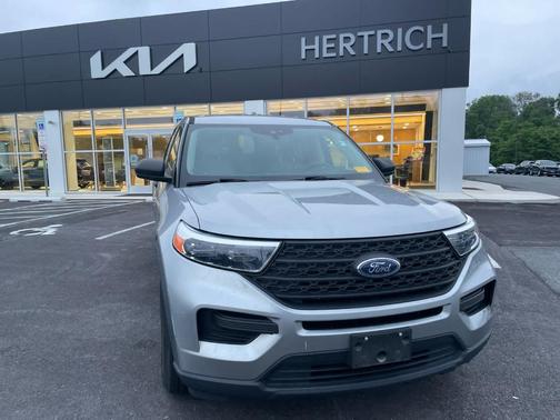 Iconic Silver 2021 Ford Explorer Base