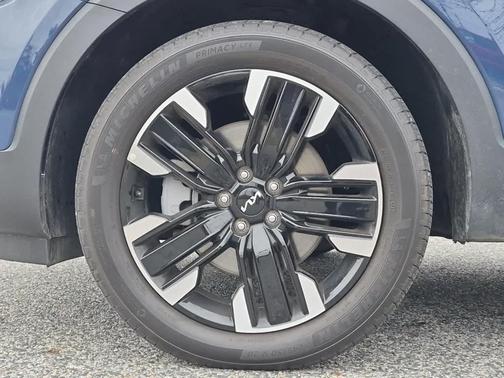 Midnight Black 2023 Kia Telluride SX