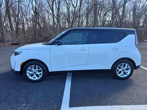 2023 Kia Soul S