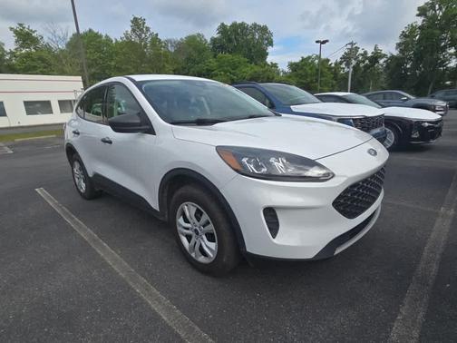 Oxford White 2022 Ford Escape S