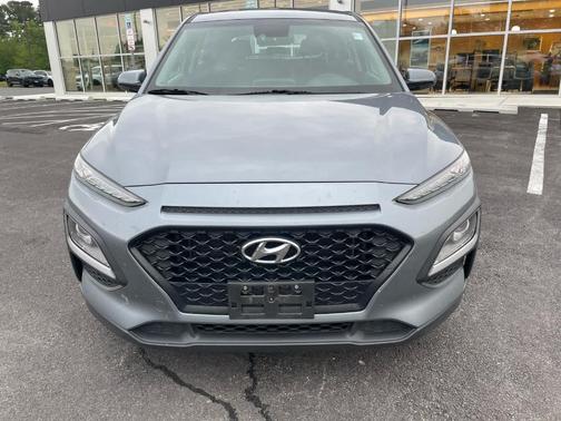 Sonic Silver 2020 Hyundai KONA SE