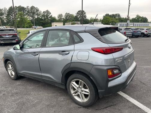 Sonic Silver 2020 Hyundai KONA SE