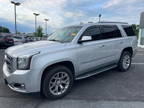 Quicksilver Metallic 2018 GMC Yukon SLT