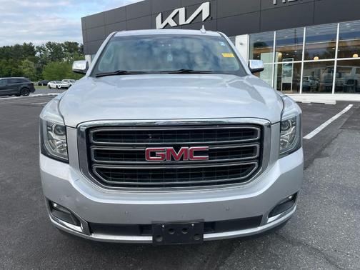 Quicksilver Metallic 2018 GMC Yukon SLT