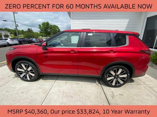 2025 Mitsubishi Outlander SE
