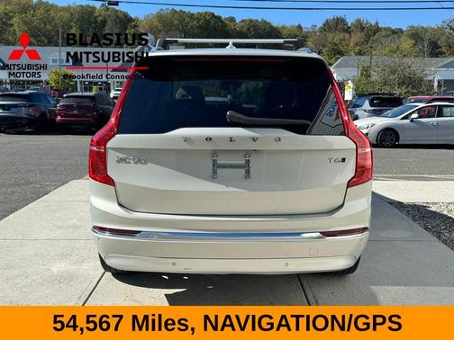 2022 Volvo XC90 T6 Inscription 7 Passenger