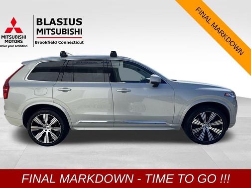 2022 Volvo XC90 T6 Inscription 7 Passenger