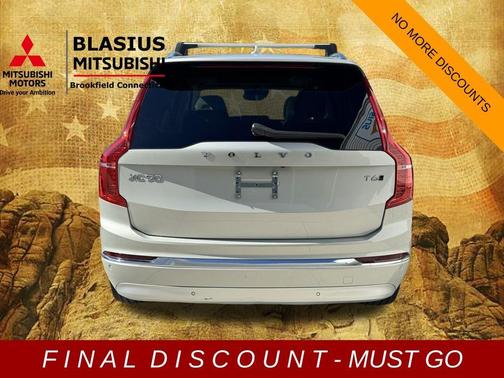 2022 Volvo XC90 T6 Inscription 7 Passenger