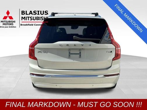 2022 Volvo XC90 T6 Inscription 7 Passenger