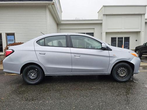 2024 Mitsubishi Mirage G4