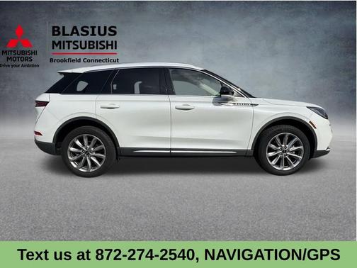 2022 Lincoln Corsair Standard