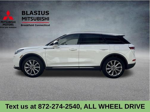 2022 Lincoln Corsair Standard