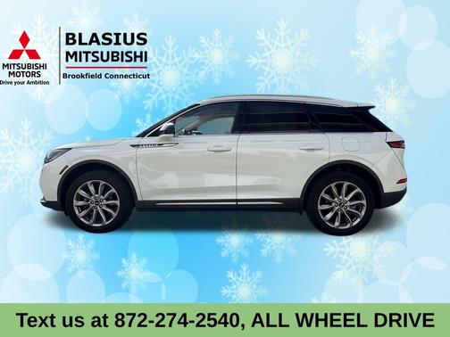 2022 Lincoln Corsair Standard