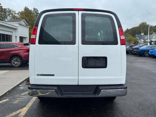 2022 Chevrolet Express 2500 Work Van