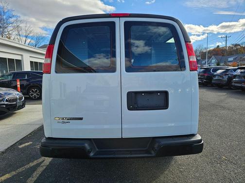 2022 Chevrolet Express 2500 Work Van