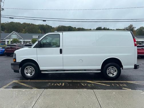 2022 Chevrolet Express 2500 Work Van