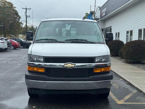 2022 Chevrolet Express 2500 Work Van