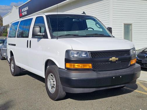 2022 Chevrolet Express 2500 Work Van