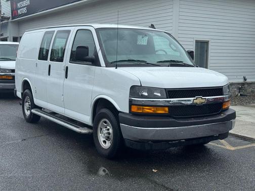 2022 Chevrolet Express 2500 Work Van