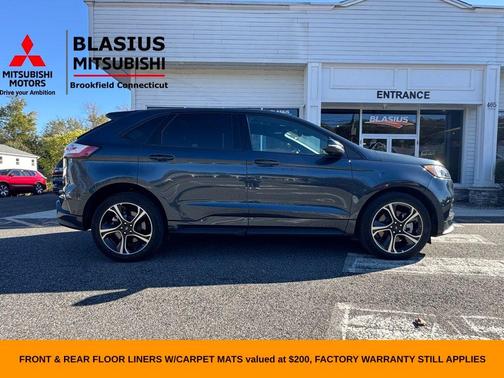 2022 Ford Edge ST