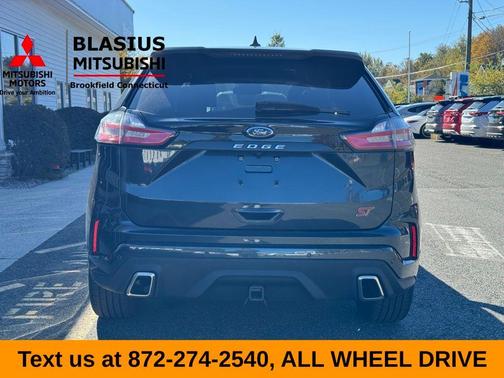 2022 Ford Edge ST
