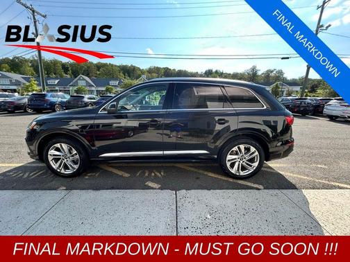2022 Audi Q7 45 Premium