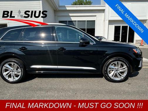 2022 Audi Q7 45 Premium