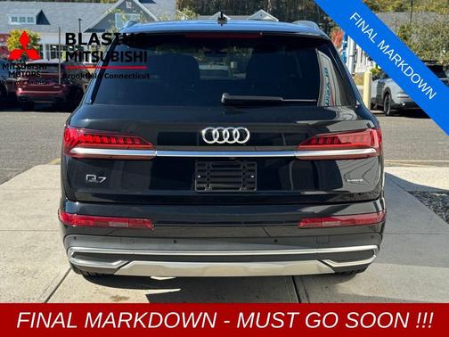 2022 Audi Q7 45 Premium