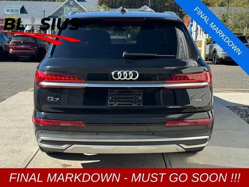 2022 Audi Q7 45 Premium