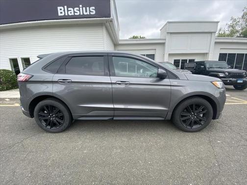 2021 Ford Edge ST Line