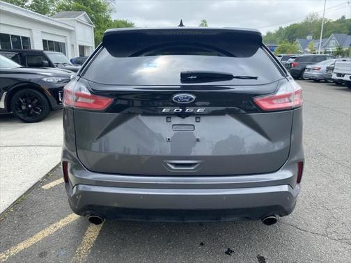 2021 Ford Edge ST Line