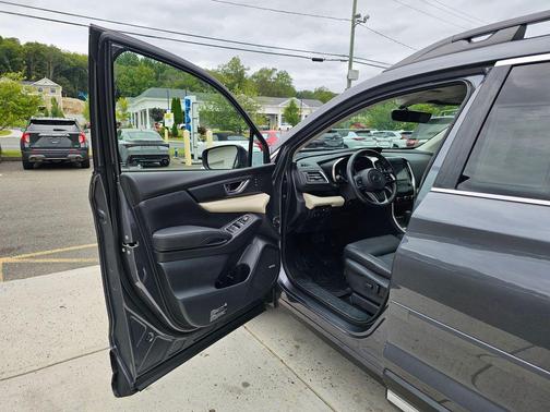 2019 Subaru Ascent Limited 8-Passenger
