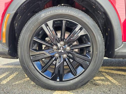 2023 Mitsubishi Eclipse Cross LE