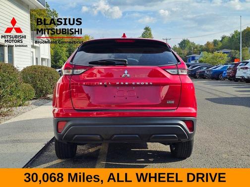2023 Mitsubishi Eclipse Cross LE