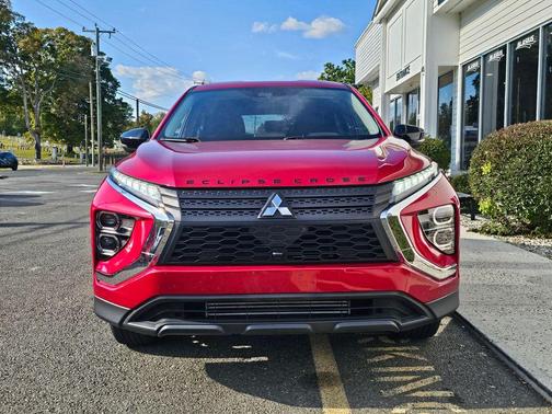 2023 Mitsubishi Eclipse Cross LE