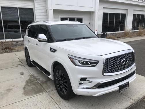 2023 INFINITI QX80 SENSORY AWD