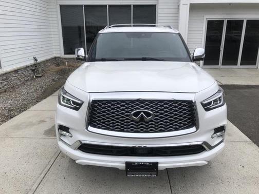 2023 INFINITI QX80 SENSORY AWD