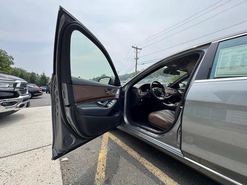 2015 Mercedes-Benz S-Class S 550 4MATIC
