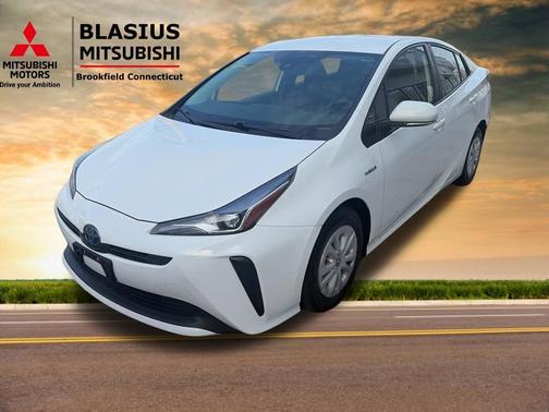 2019 Toyota Prius L