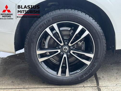 2018 Volvo XC60 T6 Momentum