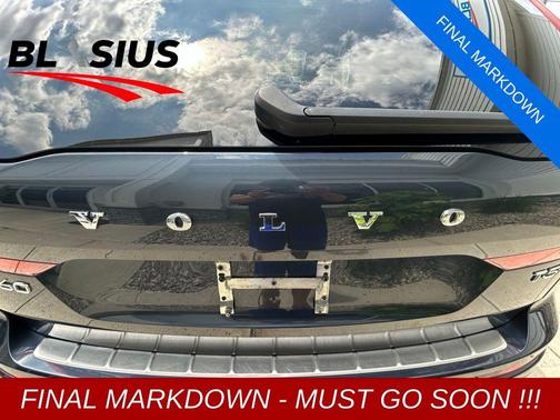 2021 Volvo XC60 T5 Momentum