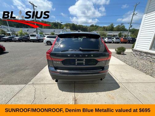2021 Volvo XC60 T5 Momentum