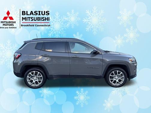 2023 Jeep Compass Latitude Lux