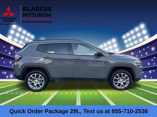 2023 Jeep Compass Latitude Lux