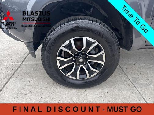 Magnetic Gray Metallic 2021 Toyota Tacoma TRD Sport
