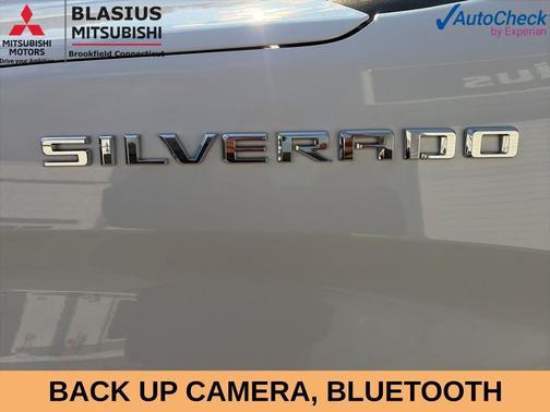 White 2025 Chevrolet Silverado 1500 RST
